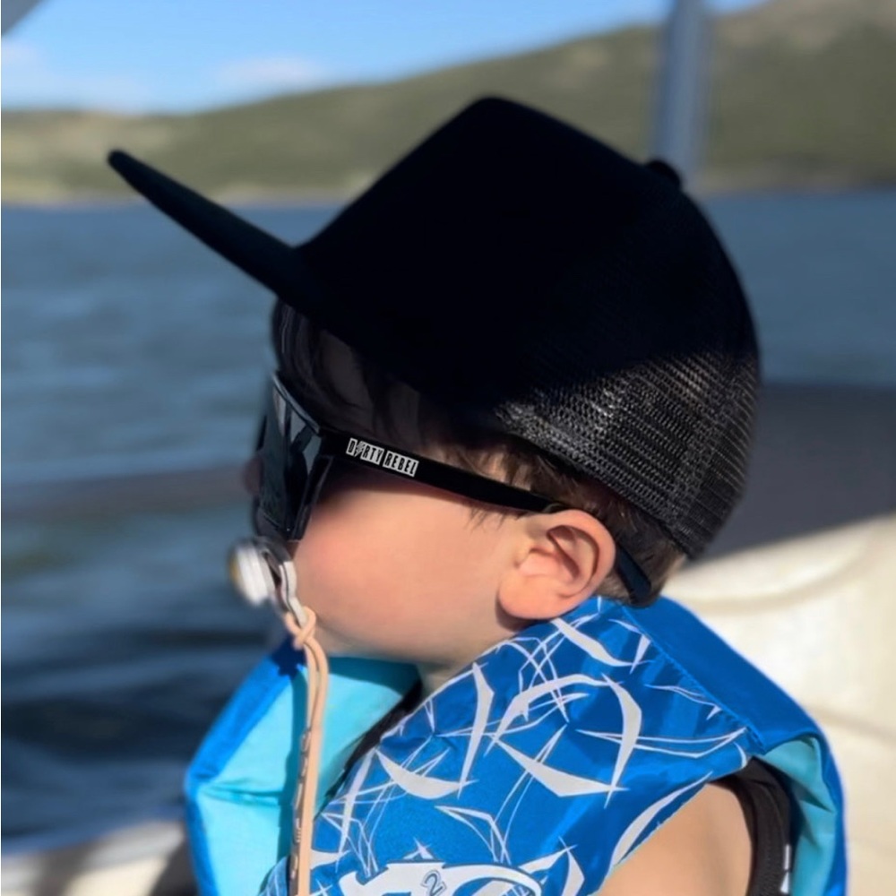 NEW DIRTY REBEL TODDLER SQUARE SUNGLASSES with DIRTY REBEL LOGO